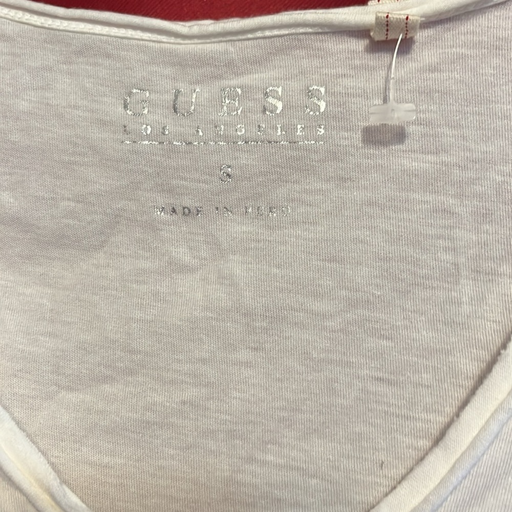 GUESS TSHIRT - Picture 3 of 4
